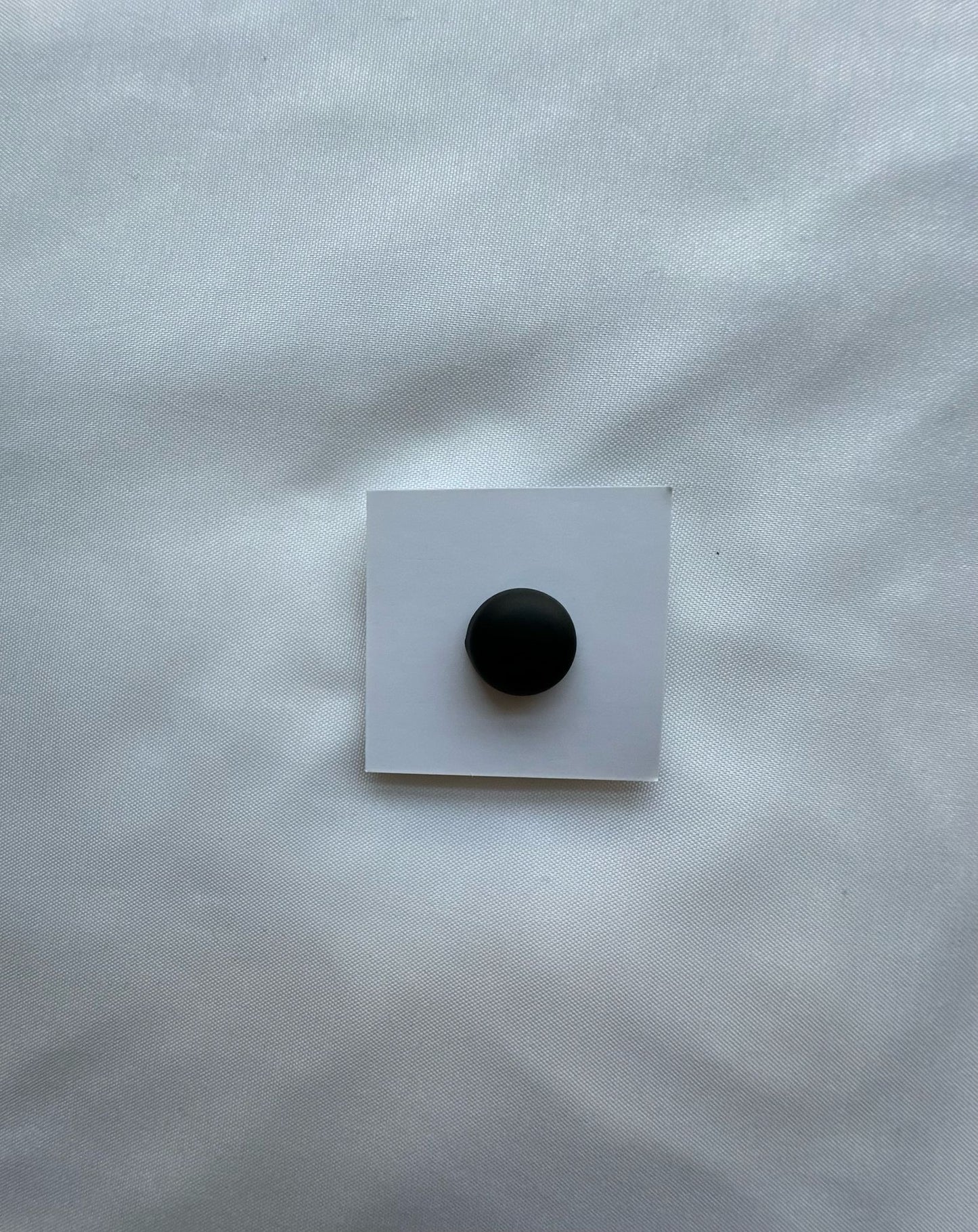 black hijab magnet